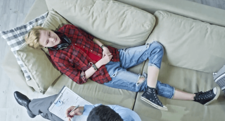 Dr. Peter Breggin & Stew Peters: Psychiatric Drugs Are Killing Our Children (short Video & Report) | Holistic Health Online