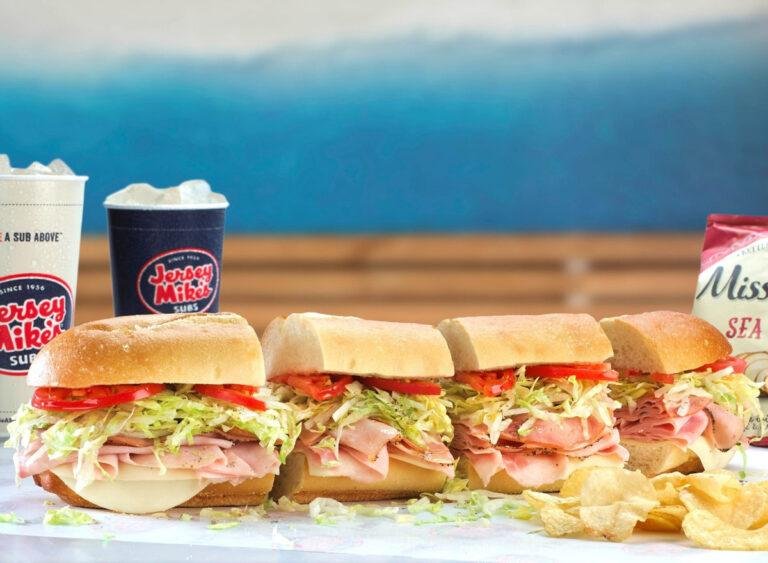 8 Fast-Food Chains With Fresh Baked Sandwich Rolls