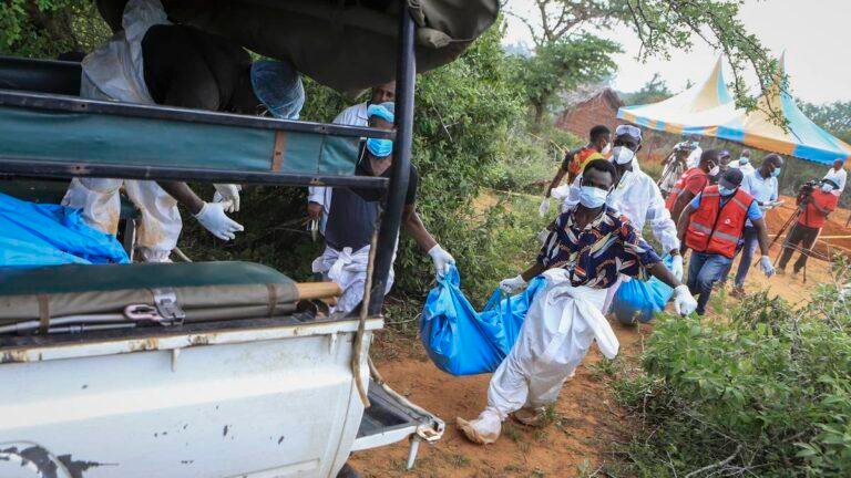 Fasting to death: 39 bodies dug up in cult investigation of pastor in Kenya - NZ Herald