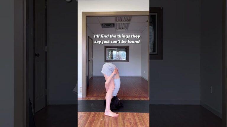 Flexibility Goals! #yoga #wellness #flexibility #femalefitness #stretching #yogaposes