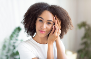 Natural remedies to promote eyebrow hair growth